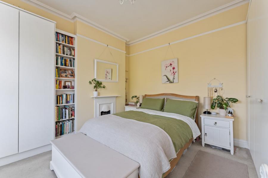 19 Dunmurry Lane