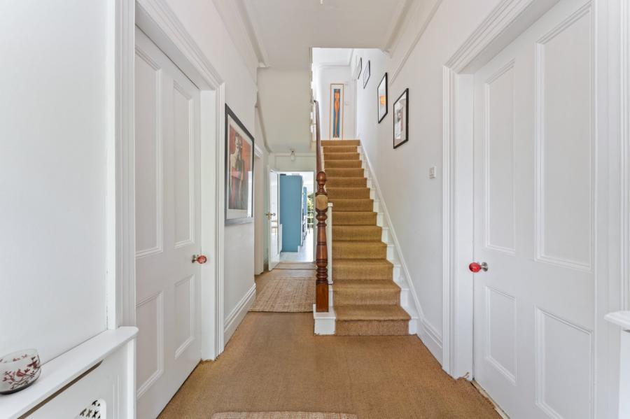 19 Dunmurry Lane