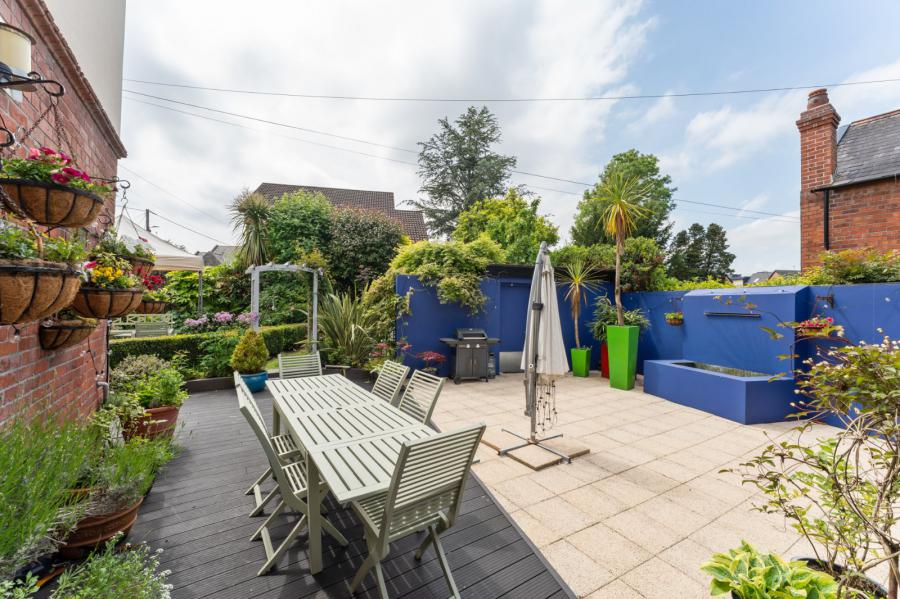 19 Dunmurry Lane
