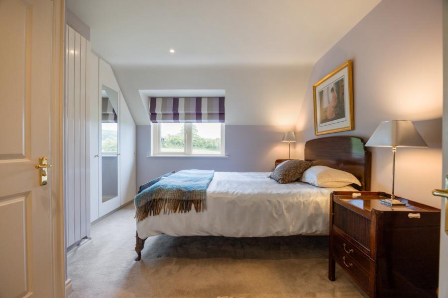 10 Governors Gate Meadow