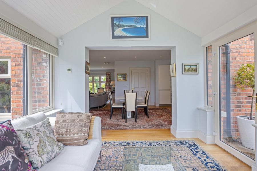 10 Governors Gate Meadow