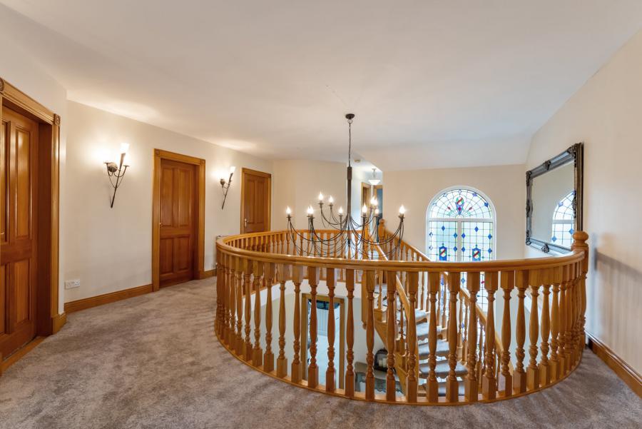 3 Oak Hill