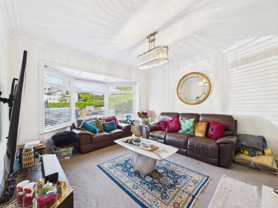 57 Balmoral Avenue