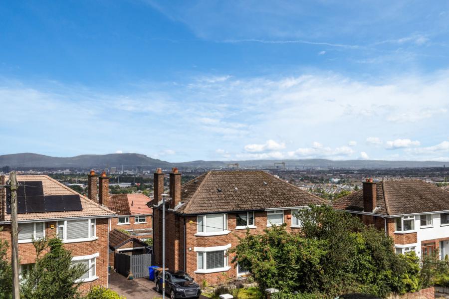 22 Beechgrove Gardens
