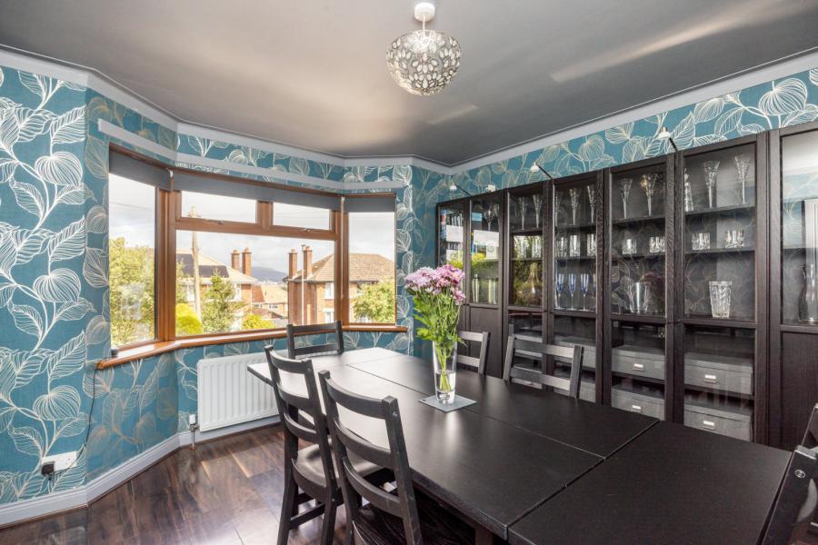 22 Beechgrove Gardens