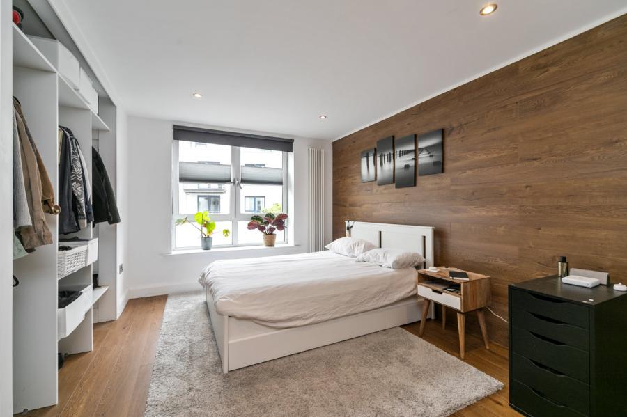 Apartment C 2.3, Whitehall Square