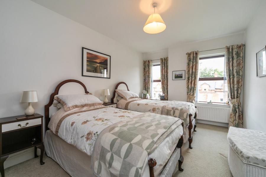 Apartment 11, Myrtlefield Manor, 1 Myrtlefield Park
