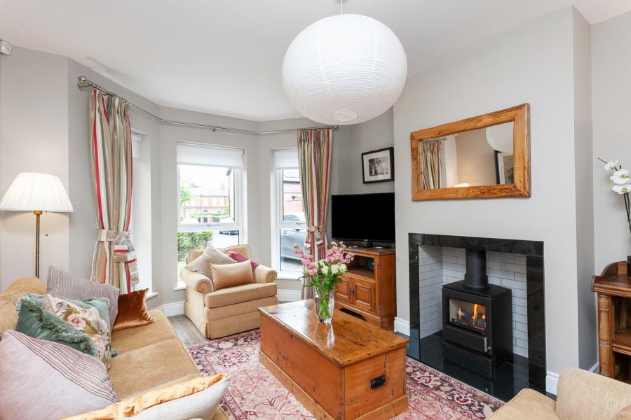 17 Upper Lisburn Road