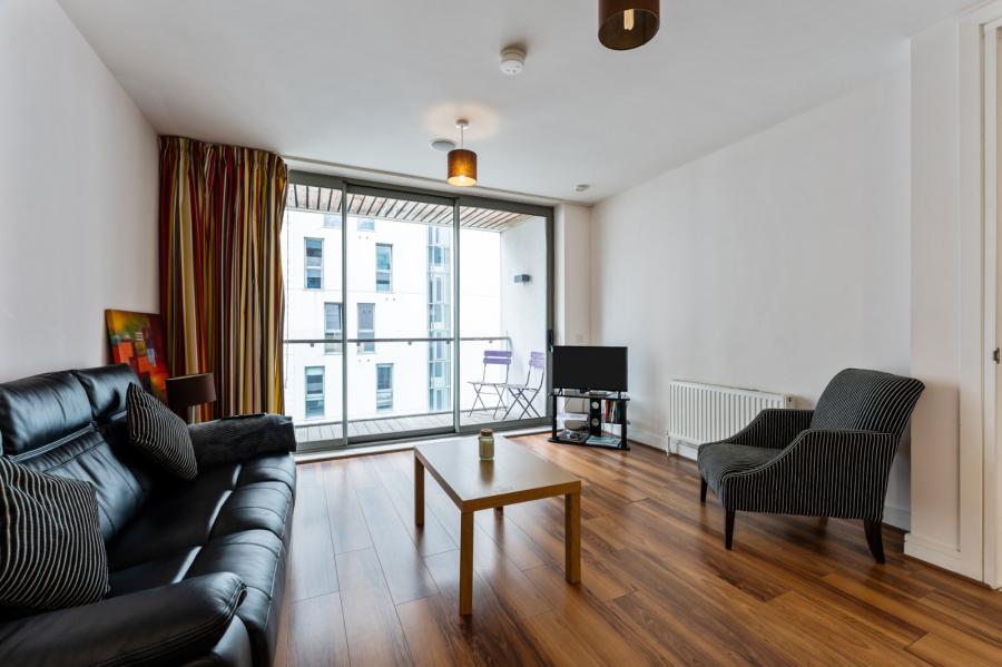 Apartment 7.35 The Arc, 2h Queens Road