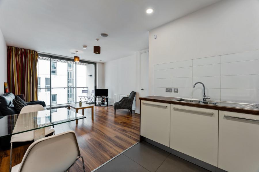 Apartment 7.35 The Arc, 2h Queens Road