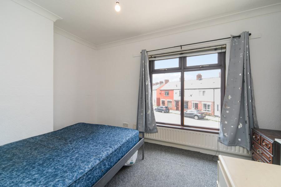 16 Kilburn Street