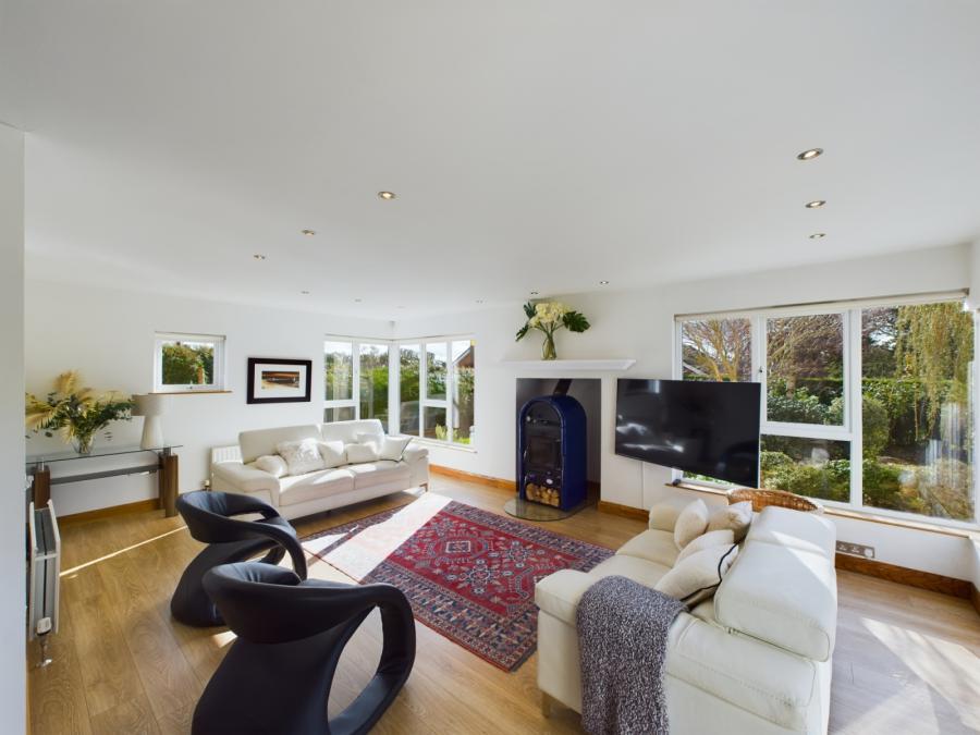 74 Carnreagh
