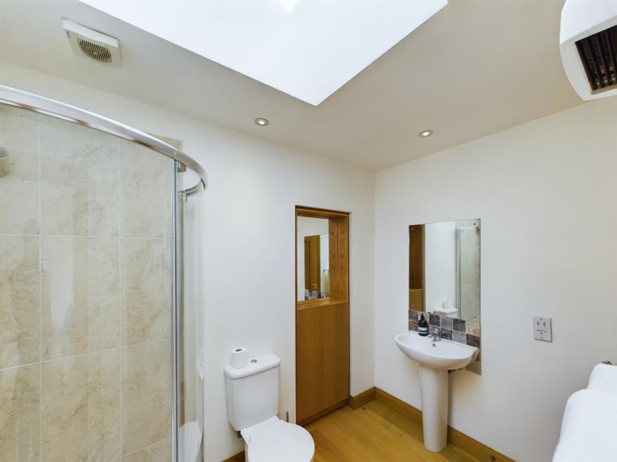 74 Carnreagh