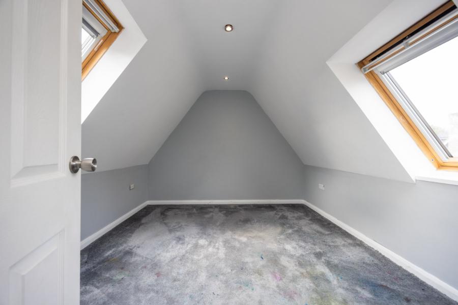36 Belsize Meadows