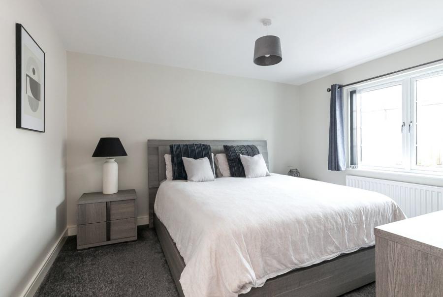 2 Belmont Hall Park