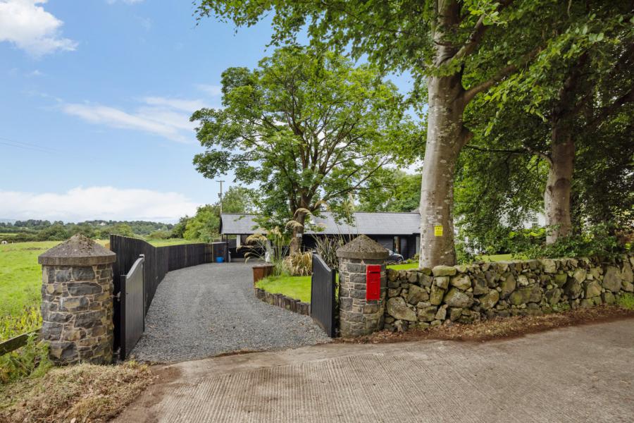 16 Ballyclosh Lane