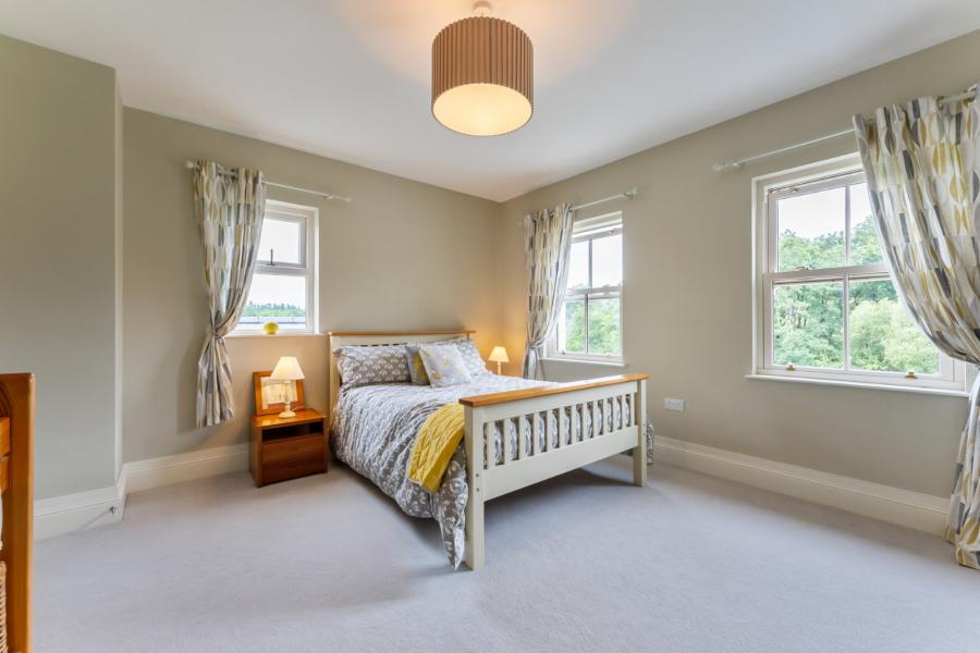 5 Mullurg Road