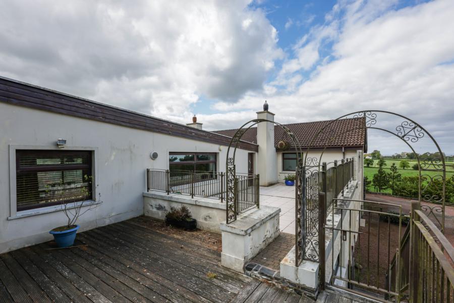 87 Old Ballyrobin Road