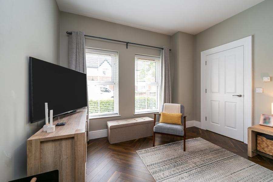 8 Blaris Drive