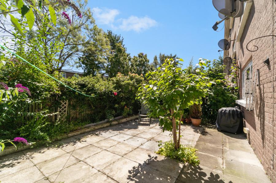 104 Annadale Flats