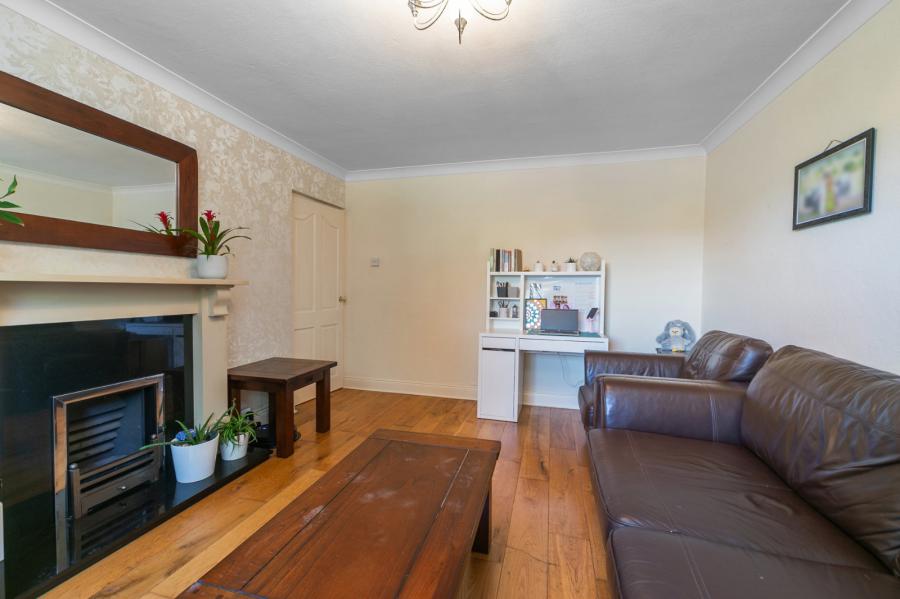104 Annadale Flats