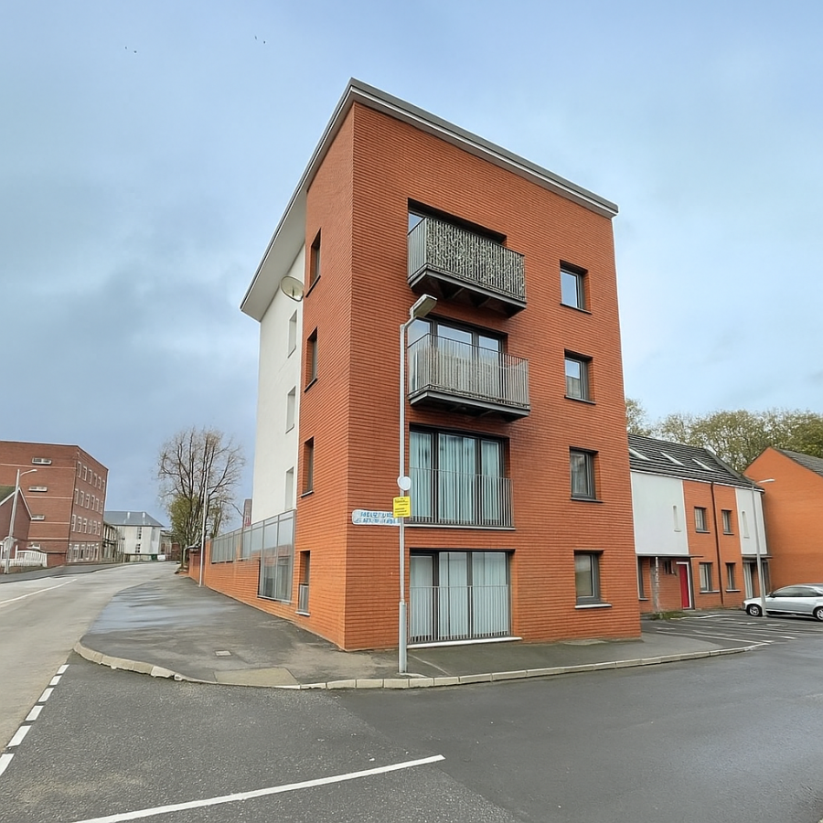 Apartment 6, 2 Ross Mill Avenue