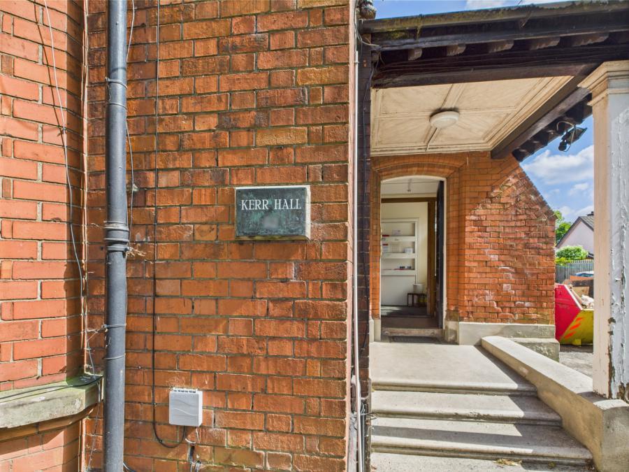 Apartment 3, 52 Myrtlefield Park