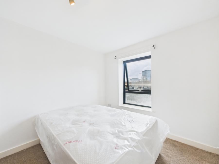 Apt 16 Quay Gate, 19 Station Street