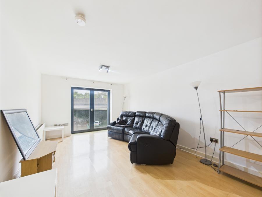 Apt 16 Quay Gate, 19 Station Street
