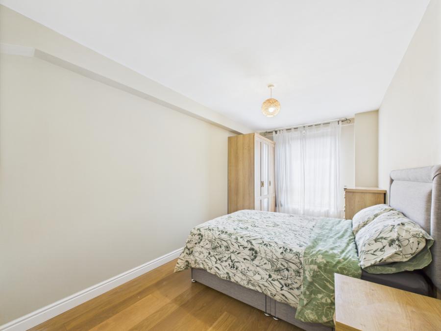 Apartment 4, Millennium Court, 4 Downshire Place