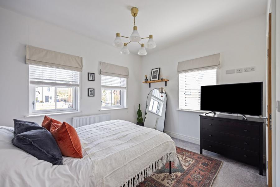 2 Castlegowan Drive