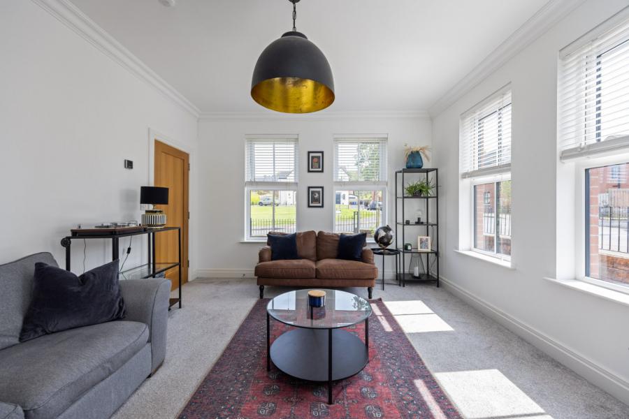 2 Castlegowan Drive