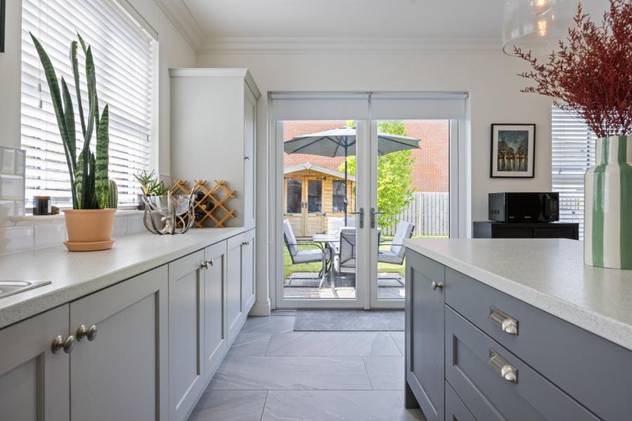 2 Castlegowan Drive