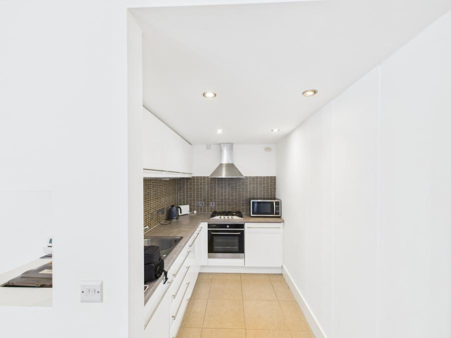 Apartment 202, 2 William Street South