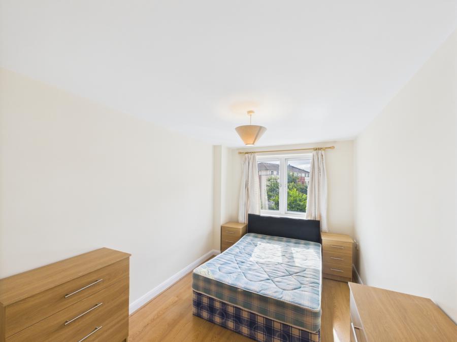 Apartment 13 Dunmore Building, 32 Old Bakers Court