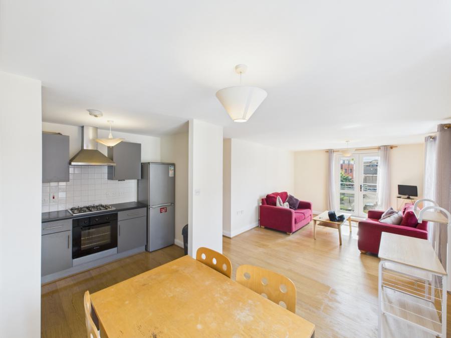 Apartment 13 Dunmore Building, 32 Old Bakers Court
