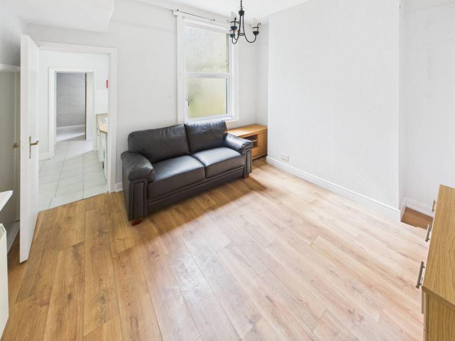 Apartment 1, 9 Wolseley Street