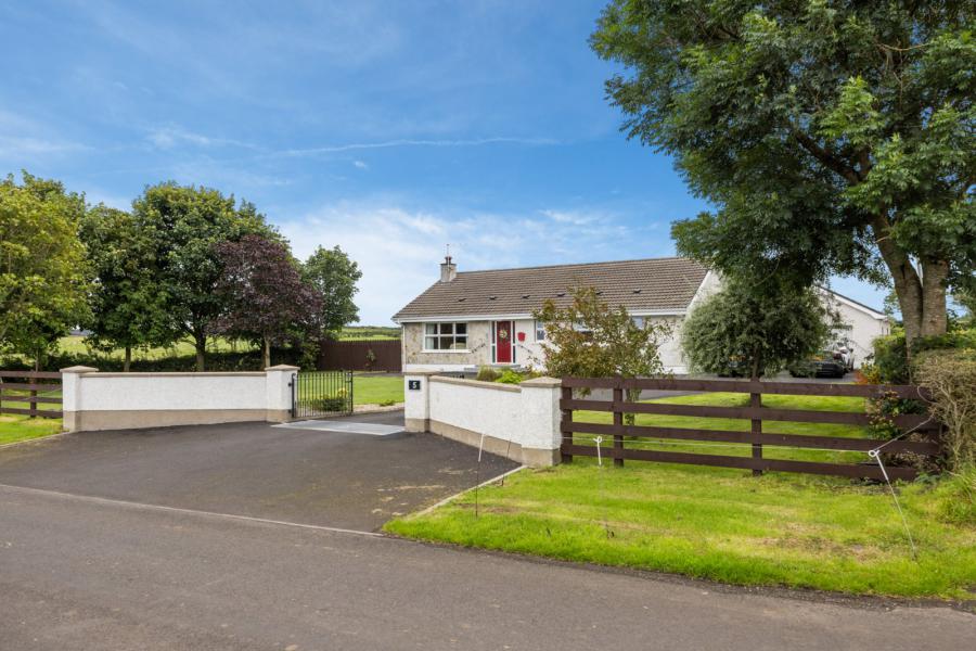 5 Drumnagee Road
