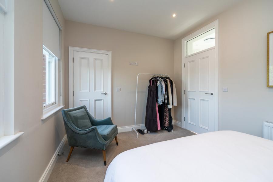 Number 1, 24 Ishbel Mews