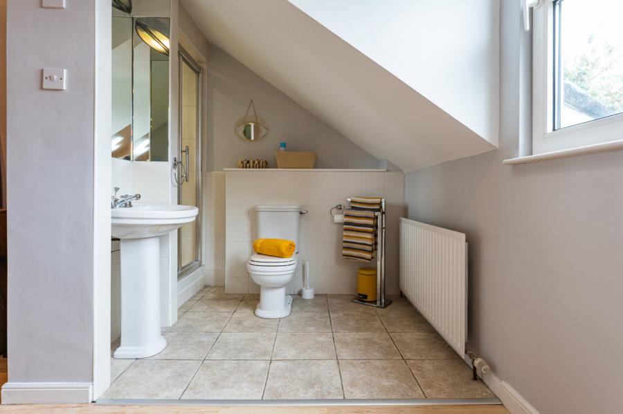 3 Wellington Park Mews, 52 Wellington Park