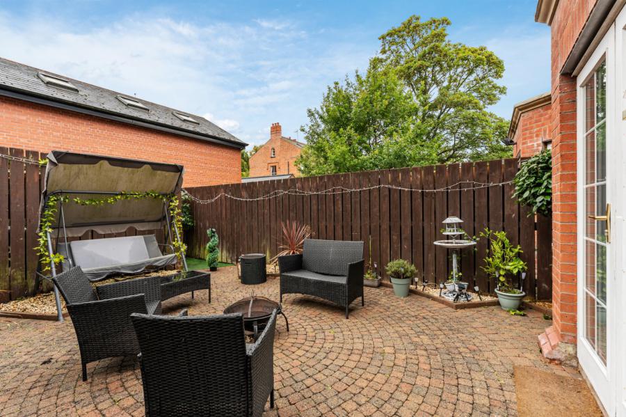 3 Wellington Park Mews, 52 Wellington Park