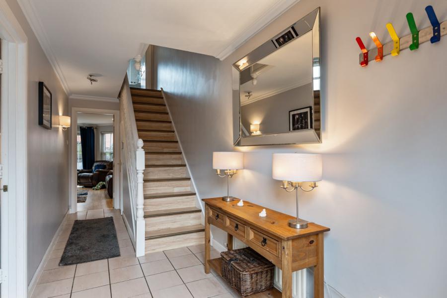 3 Wellington Park Mews, 52 Wellington Park