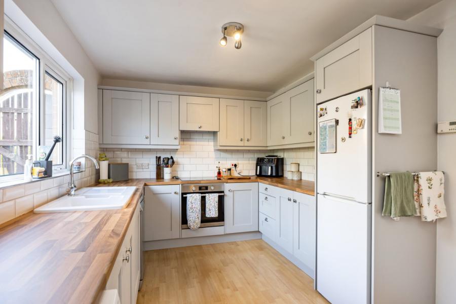 33 Windermere Park