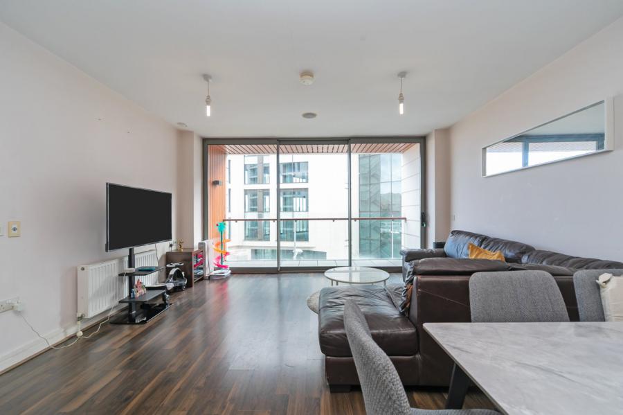 Apartment 9.21 The Arc, 2I Queens Road