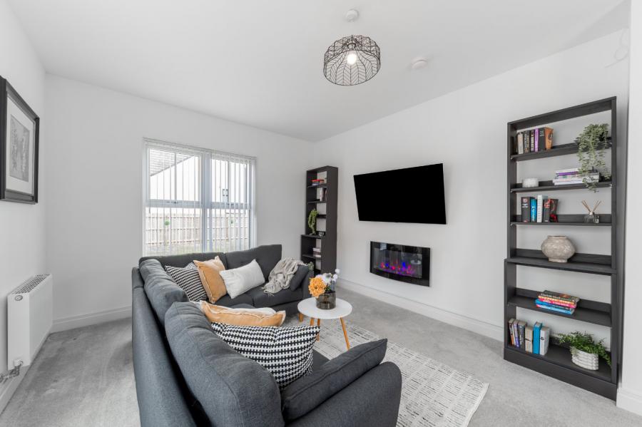 33 Castlegowan Place