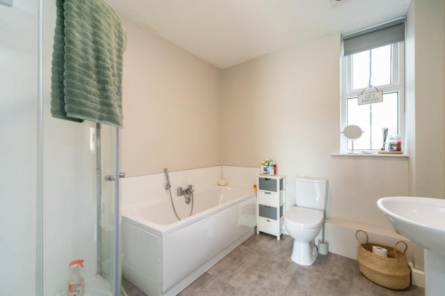 Apartment 1, 49 Ayrshire Road