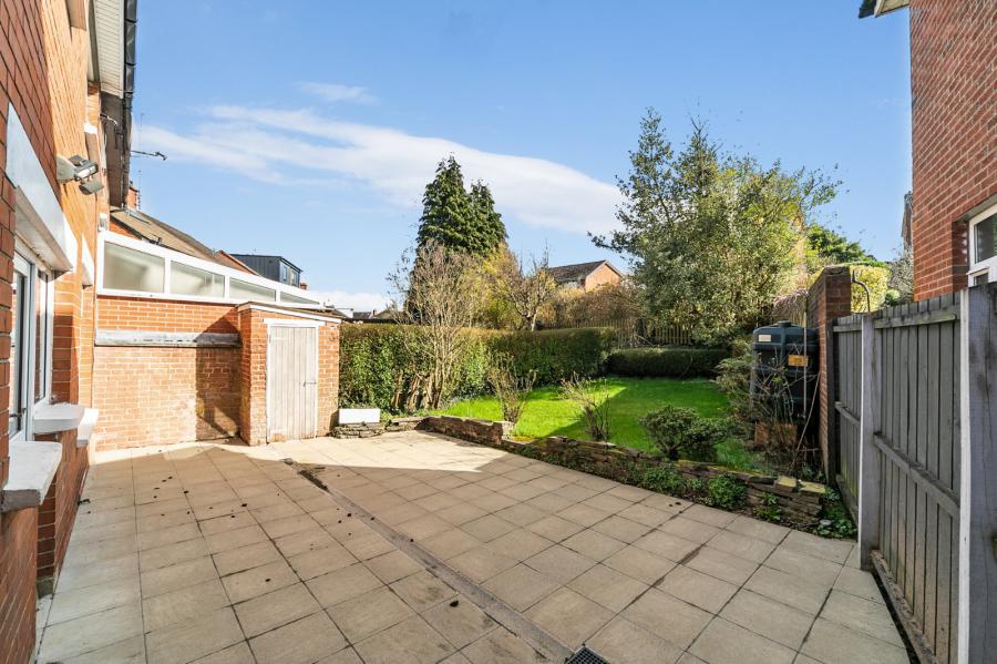 21 Hillside Crescent