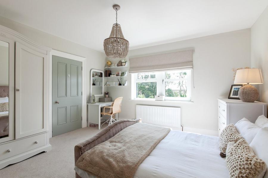 222 Upper Road