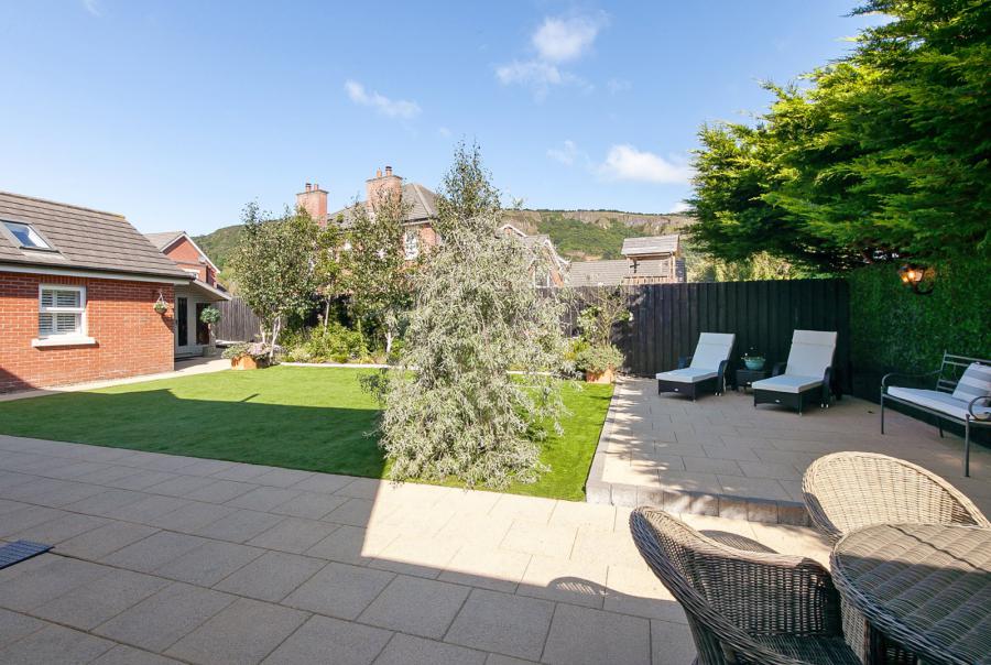 222 Upper Road