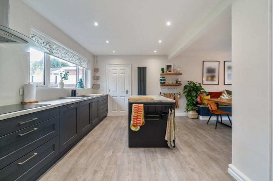 141 Hillsborough Road